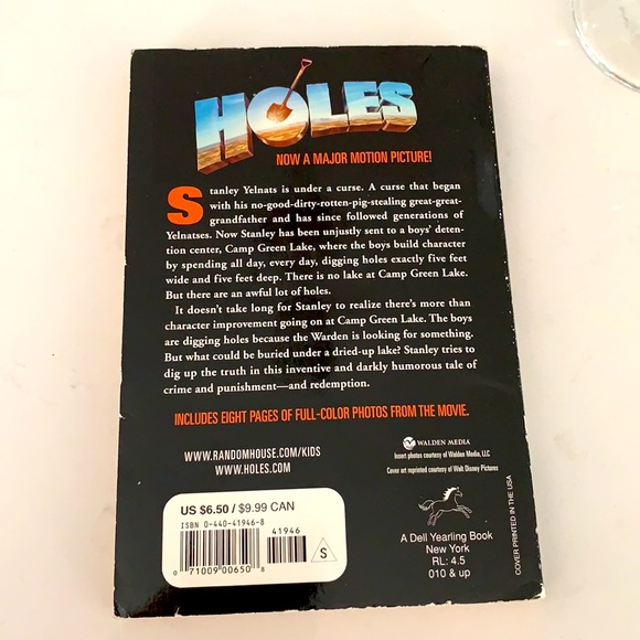 Novel... Holes By:Louis Sachar - Picture 3 of 7
